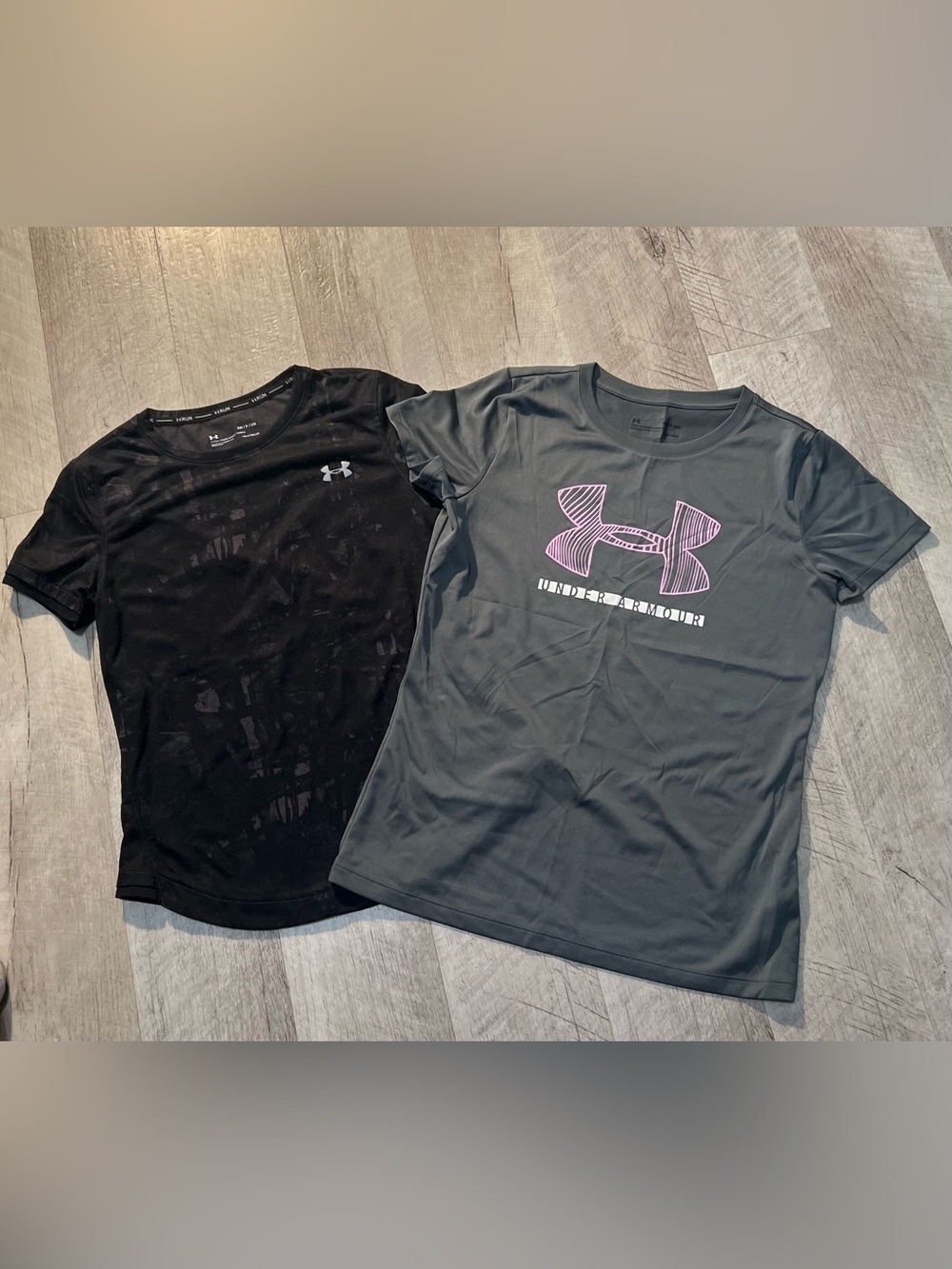 Under Armour Black and Dark Gray Girls' Short Sleeve Active Tees with Pink Logo